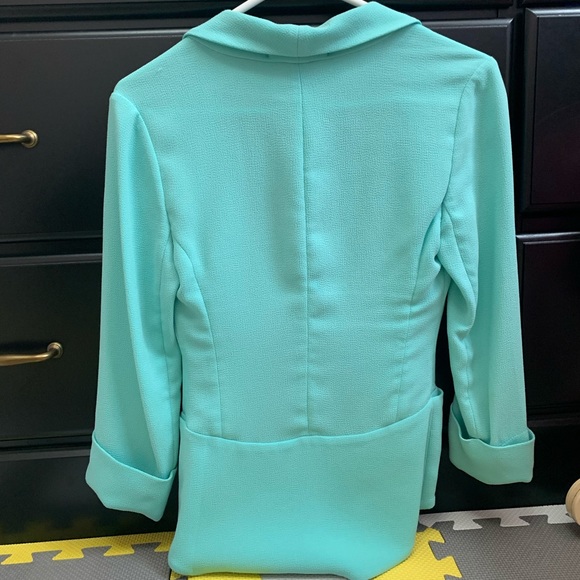 Aritzia Wilfred Chevalier jacket - Picture 2 of 3